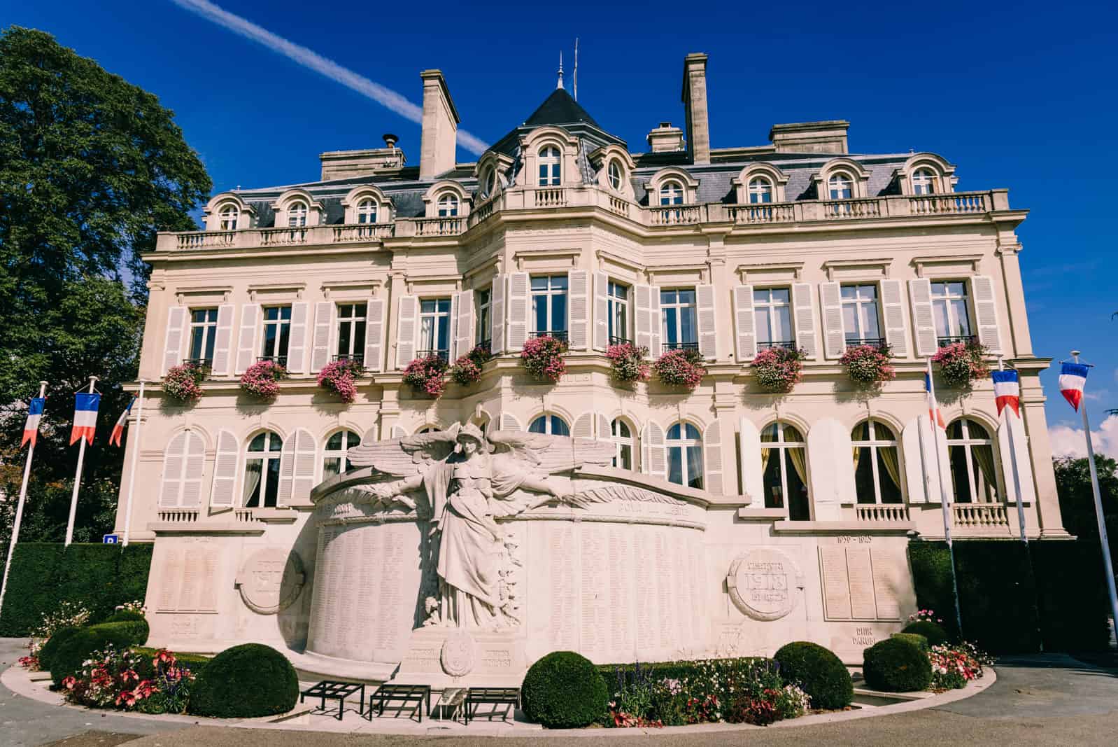 Epernay Avenue de Champagne