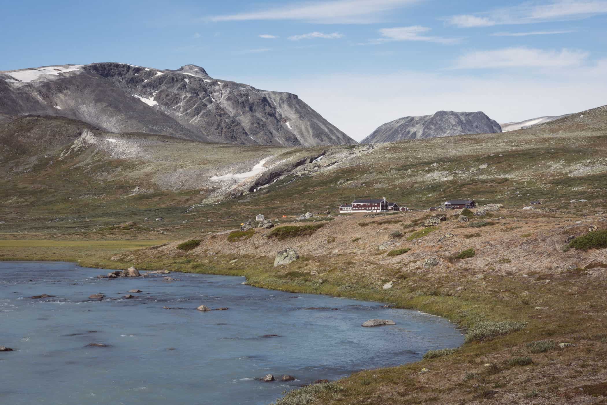 hike Jotunheimen Norway