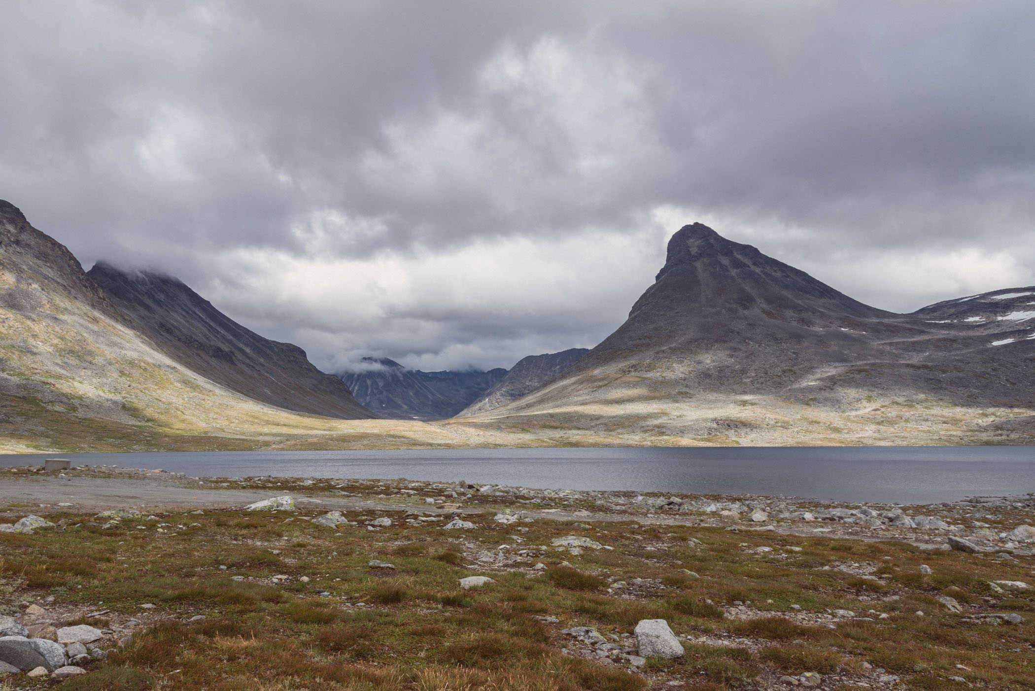 hike Jotunheimen Norway
