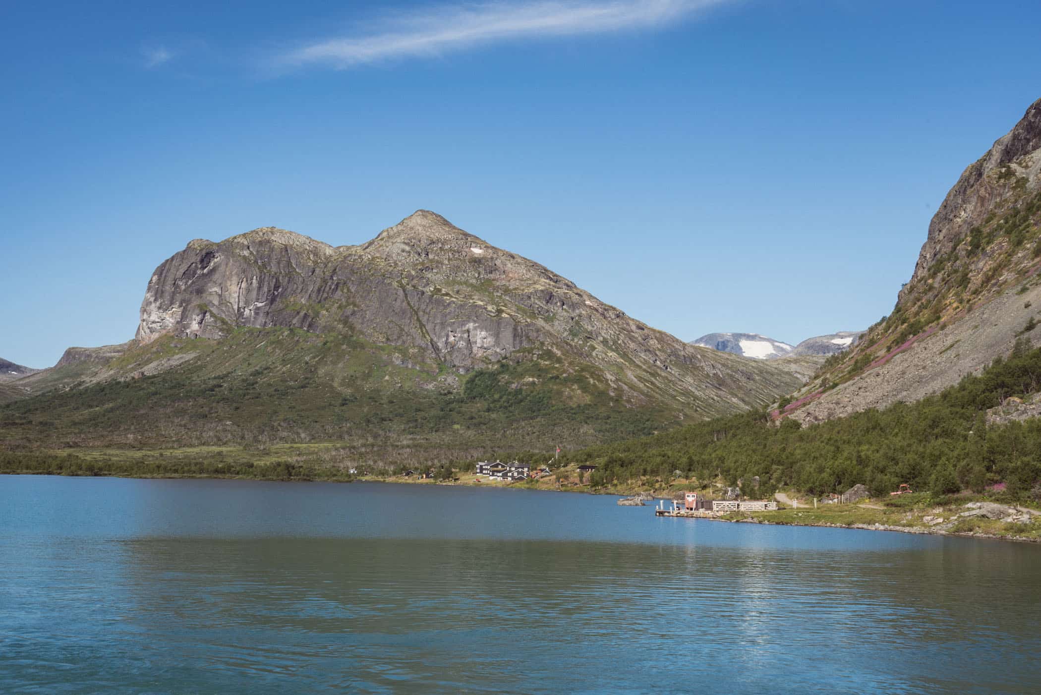 hike Jotunheimen Norway