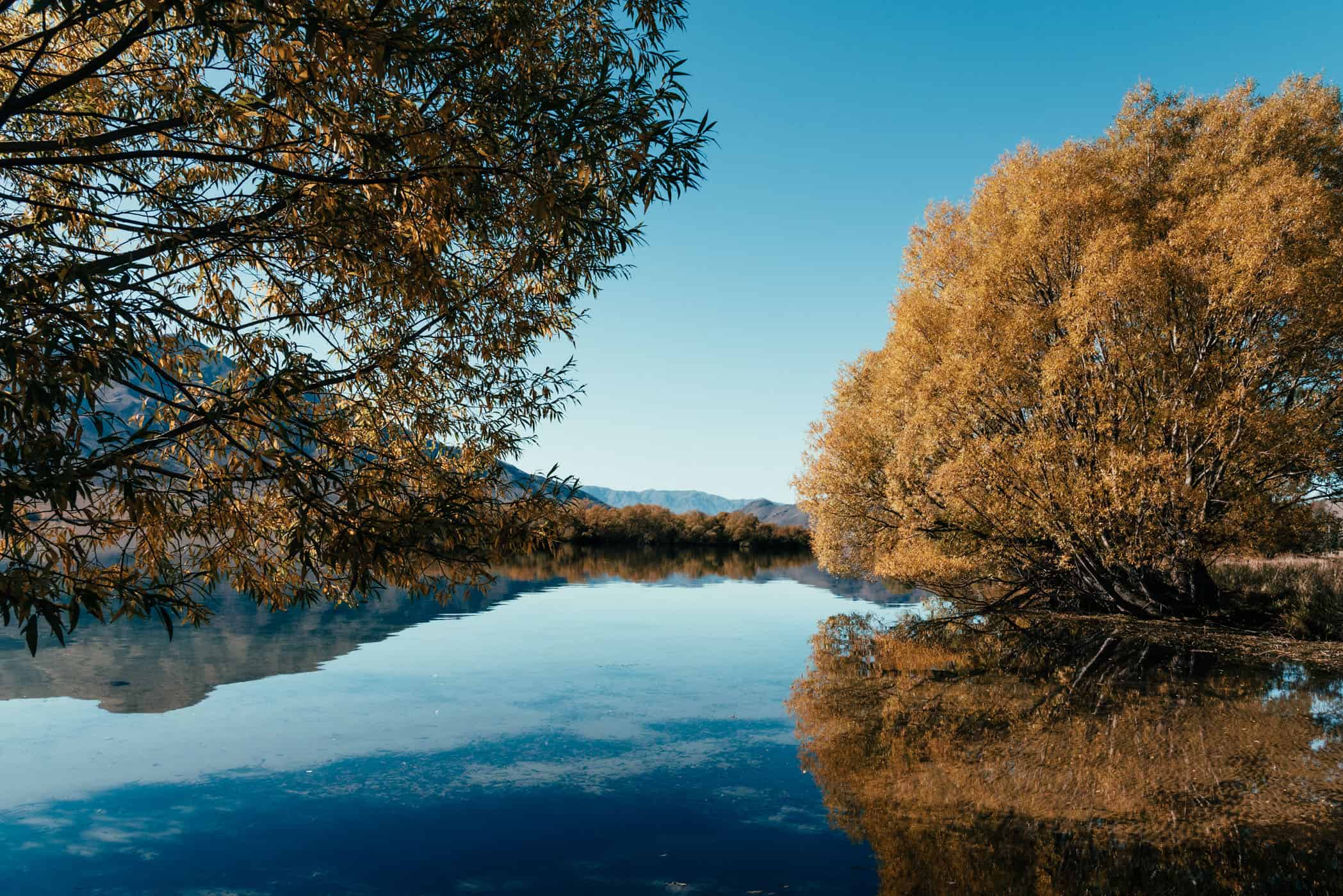 Ahuriri River forms a lake