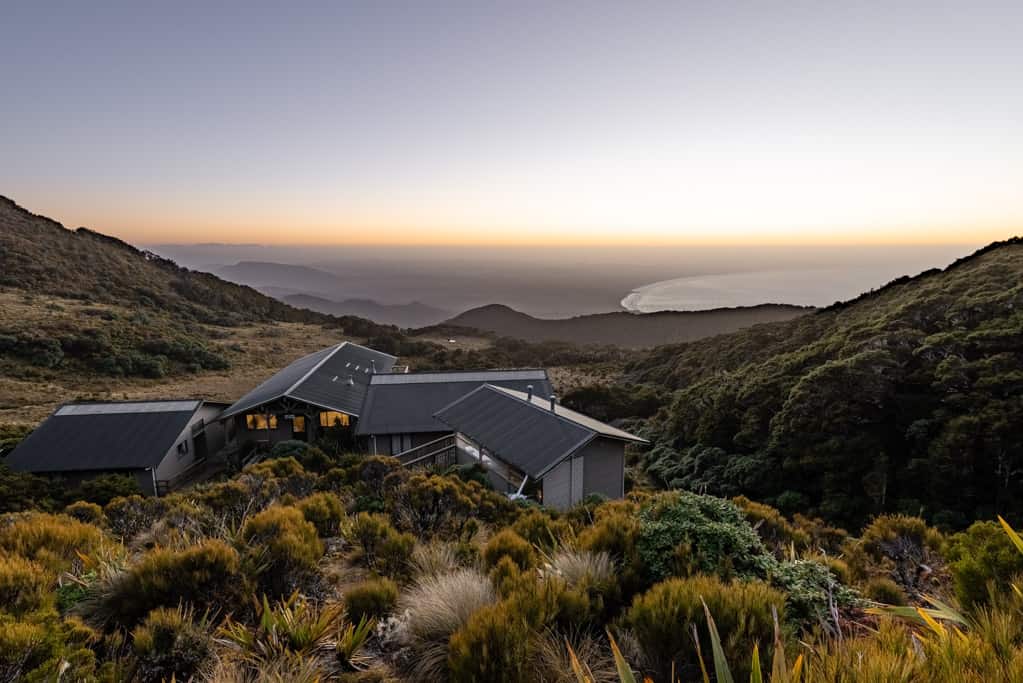 Okaka Lodge Humpridge Track at sunrise