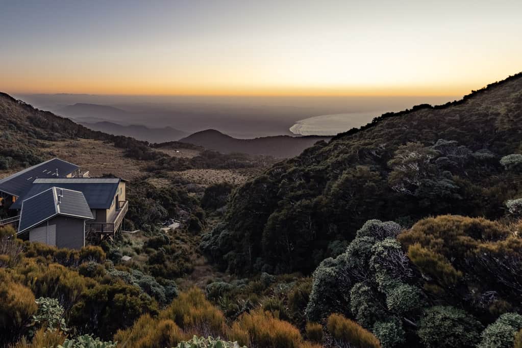 Okaka Lodge Humpridge Track at sunrise