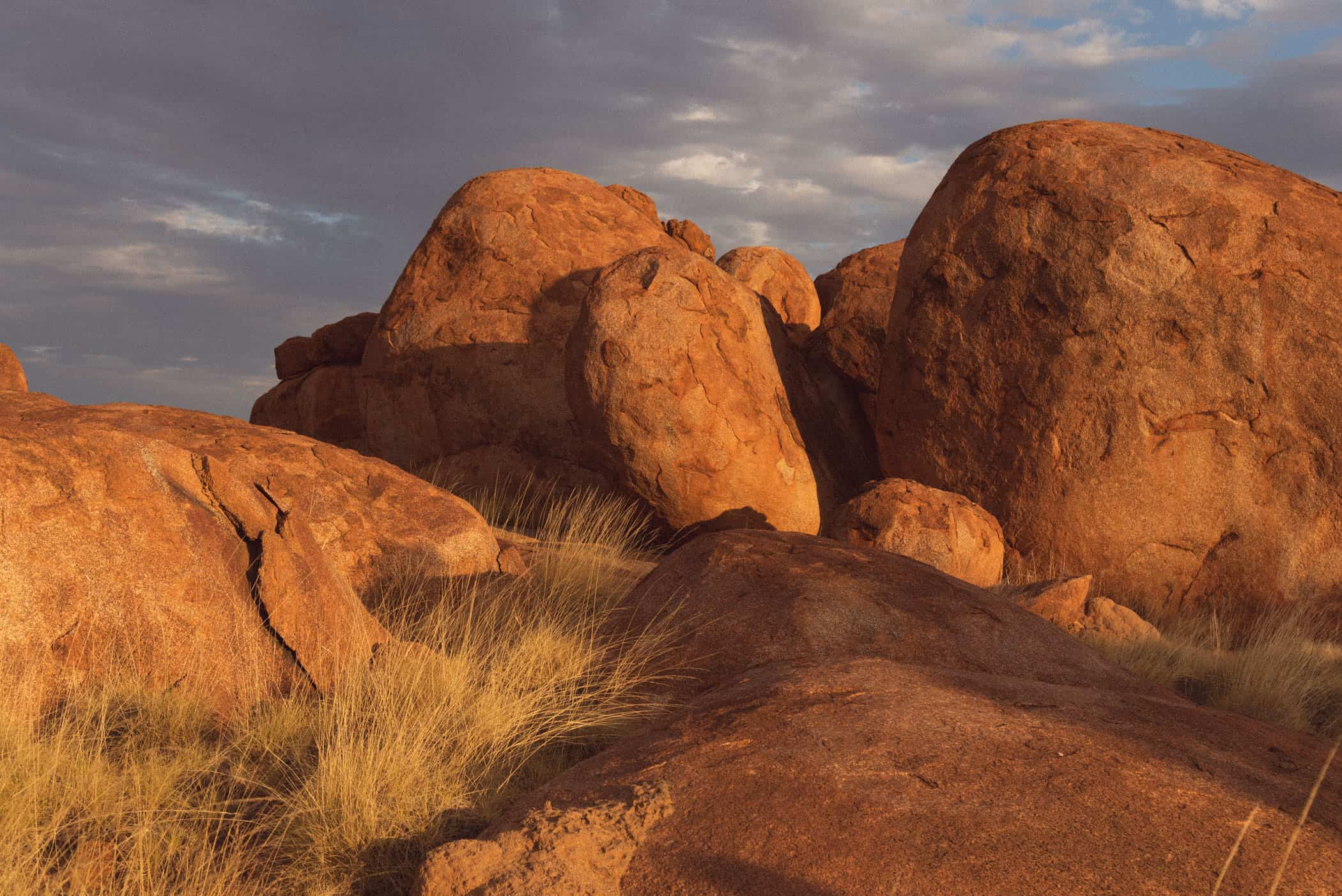 Karlu Karlu Devil's Marbles at sunset