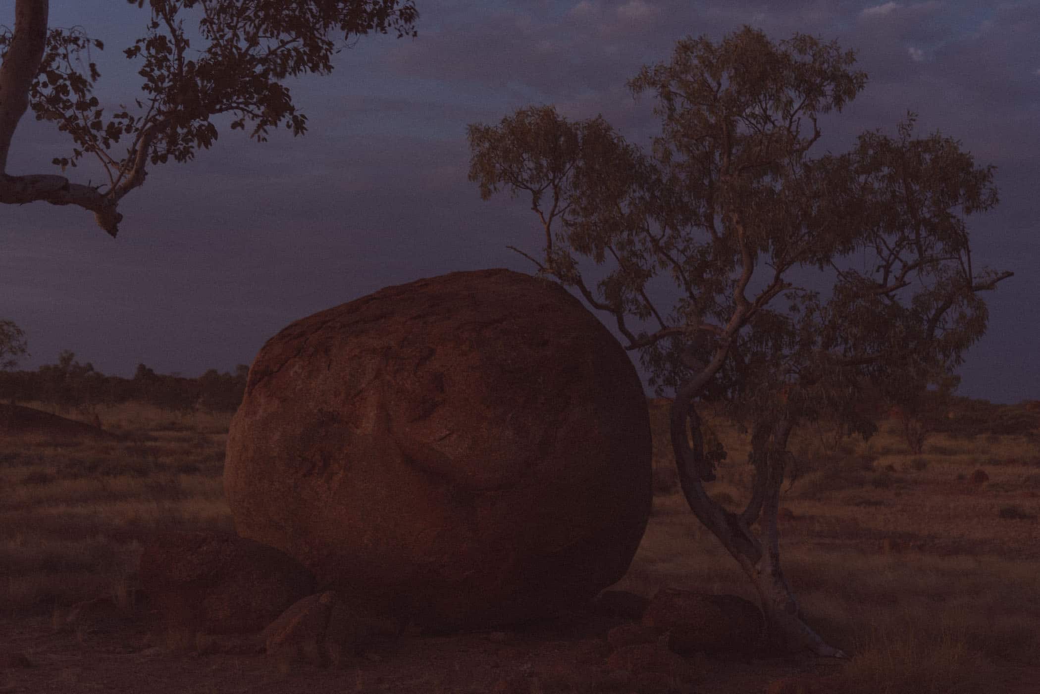 Karlu Karlu Devil's Marbles at sunset