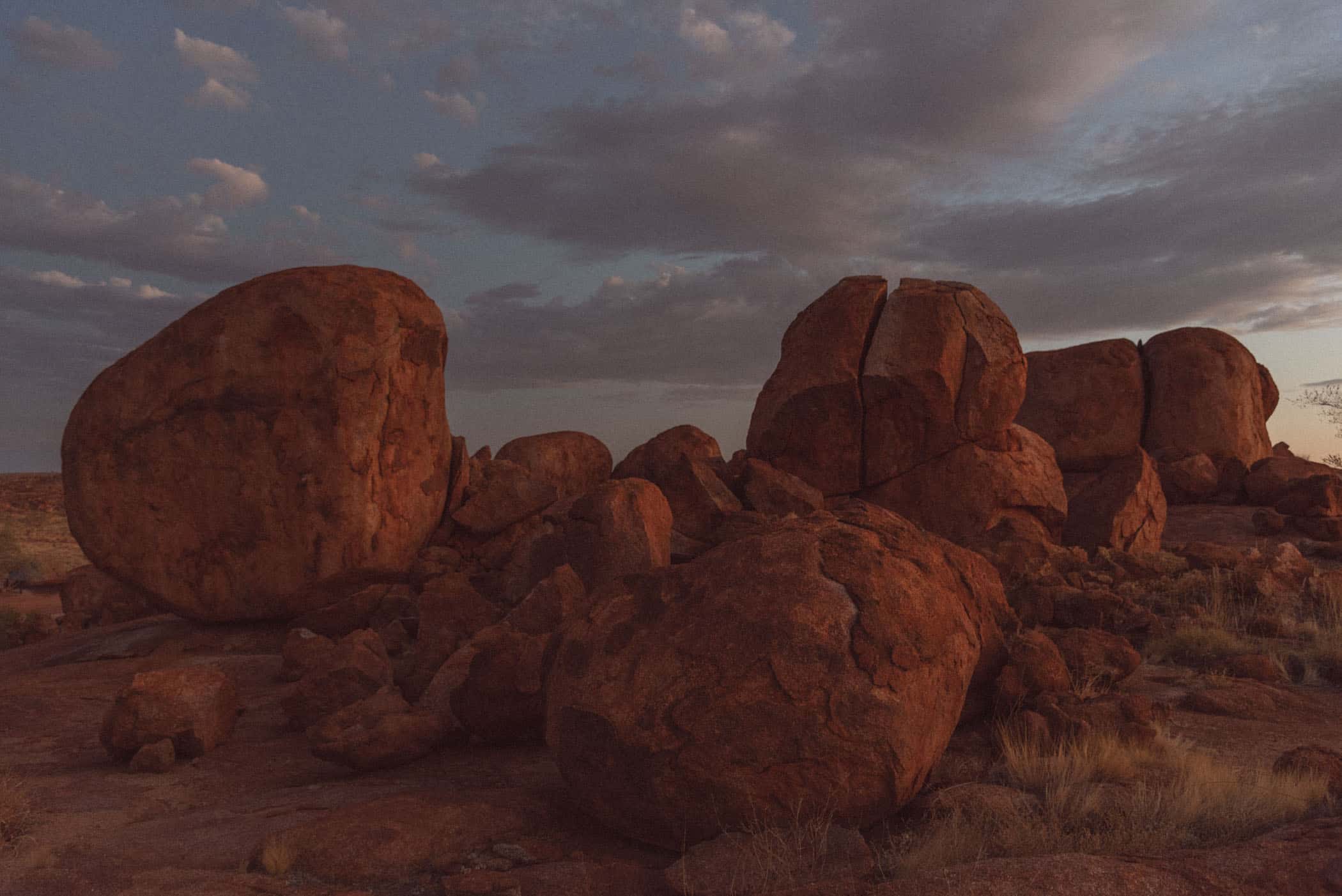 Karlu Karlu Devil's Marbles at sunset