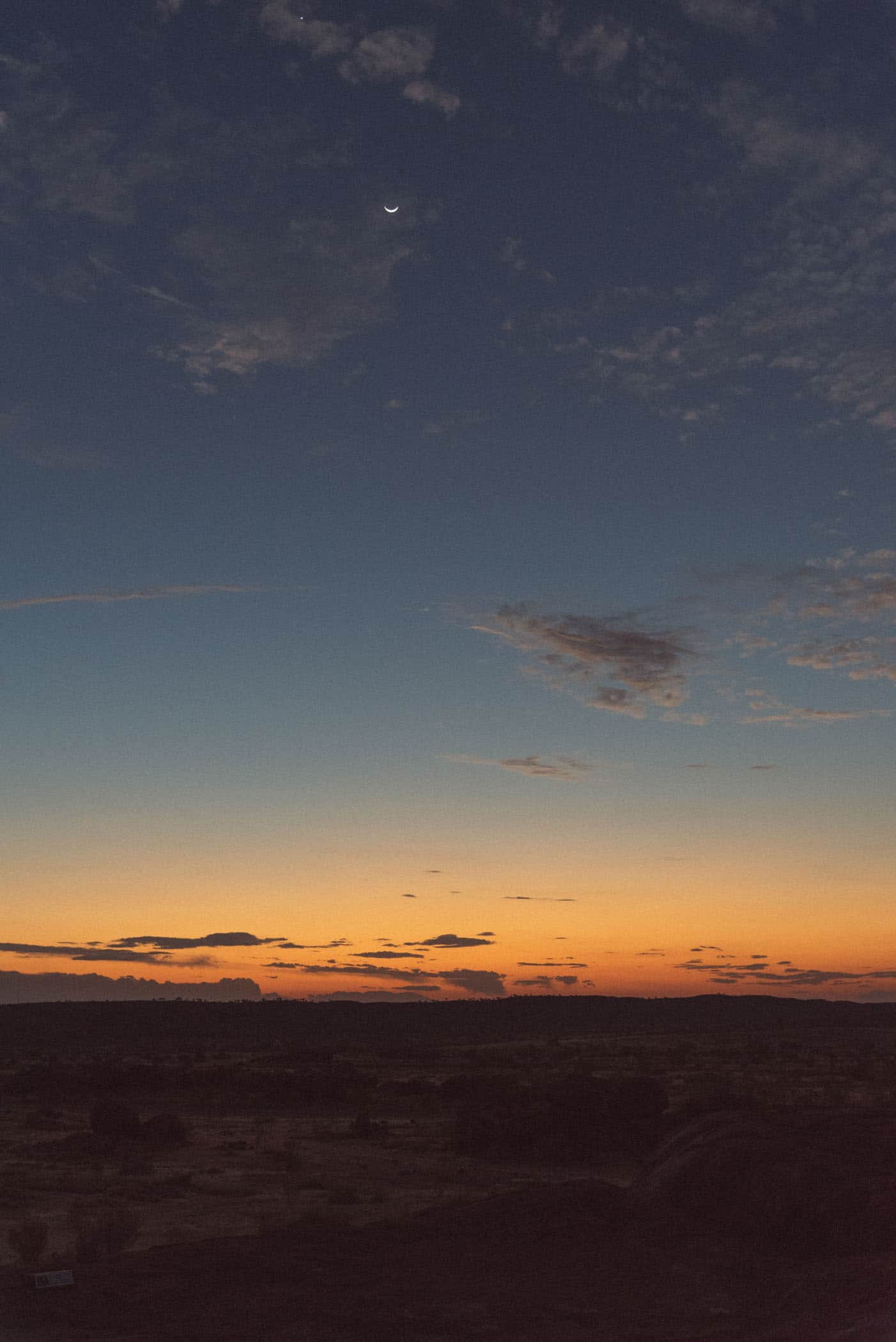 Karlu Karlu Devil's Marbles at sunset