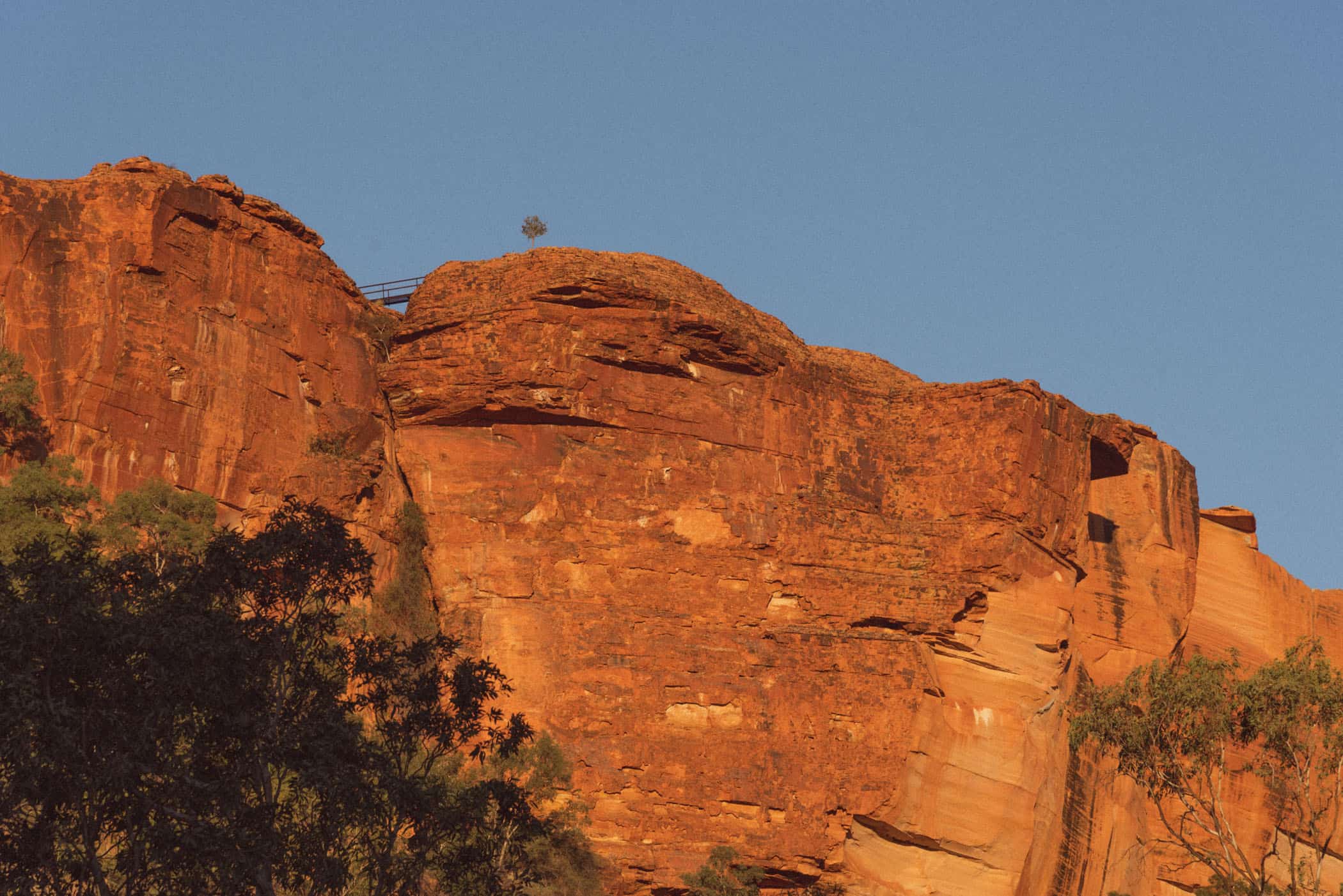 Kings Canyon Creek Walk sunset