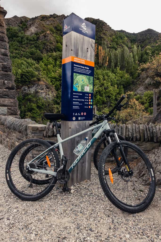 signpost at historic Kawarau Bridge